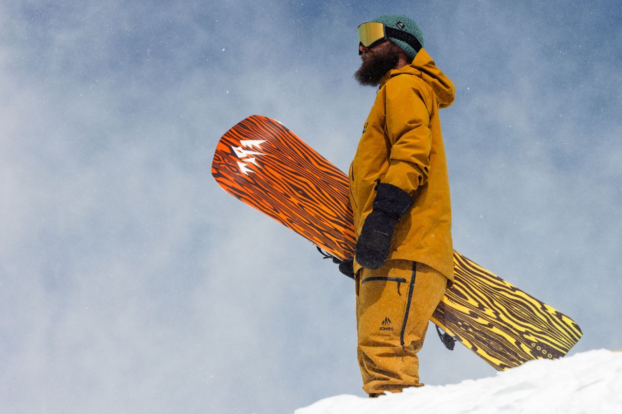 JONES Freecarver 6000SN Snowboard - bei brettsport.de