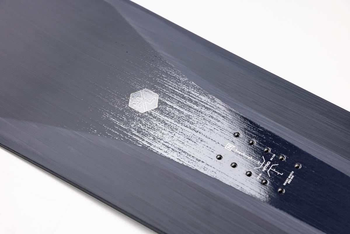 NITRO HIGHLANDER Snowboard 2026 - bei brettsport.de