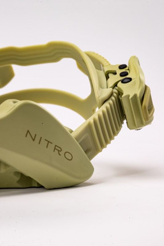 NITRO Cosmic Damen Snowboardbindung 2027 - bei brettsport.de